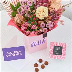 Winter Trending Gift Box, Card and Chocolates