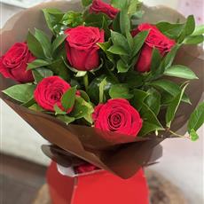 Romantic Half Dozen Red